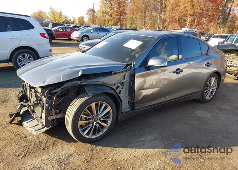 2017 Infiniti Q50 3.0T Premium z USA, uszkodzony, nr VIN JN1EV7AP4HM738662